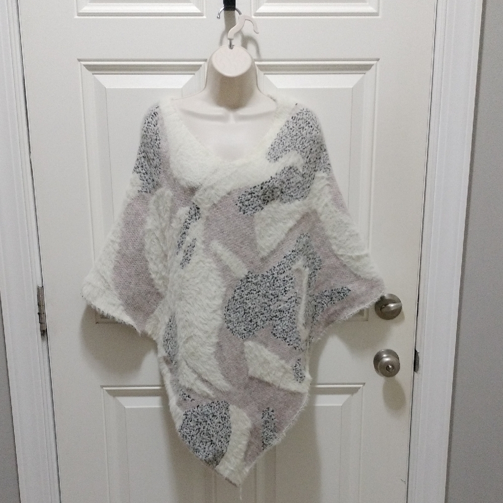 Do Everything in Love Soft Knit Poncho - Cream and Gray